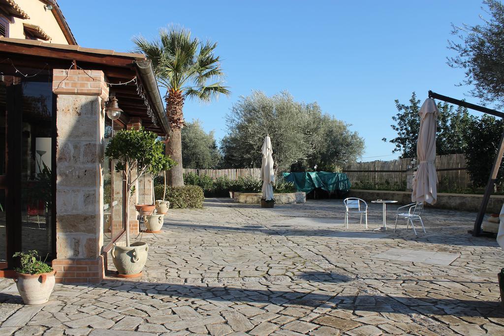 B&B Casale Siciliano Di Miryam Tiralongo Avola Exterior foto