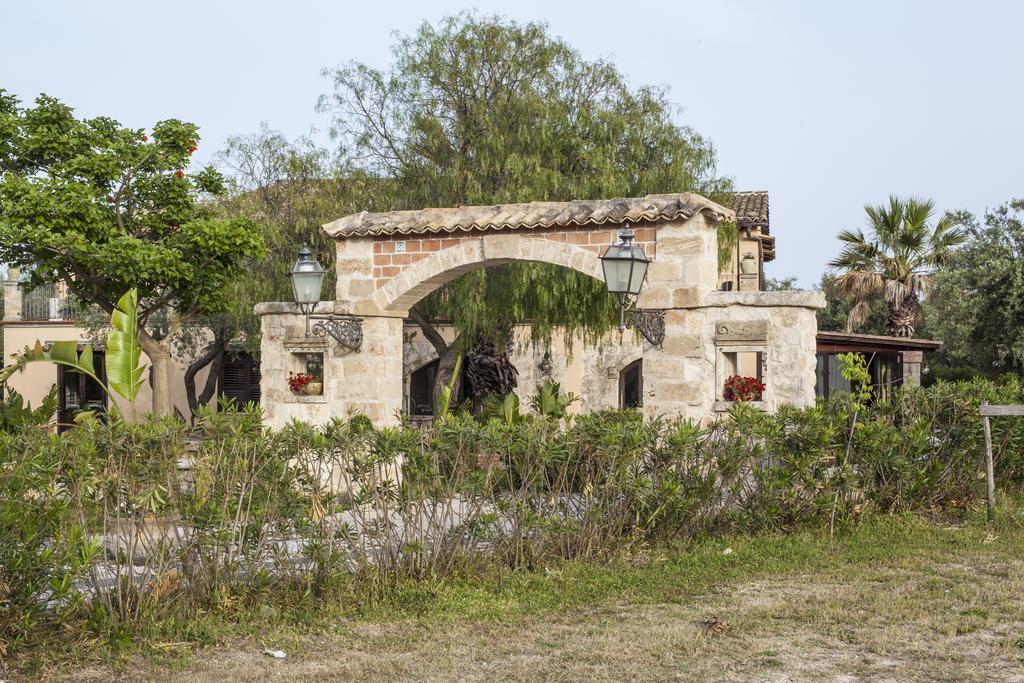 B&B Casale Siciliano Di Miryam Tiralongo Avola Exterior foto